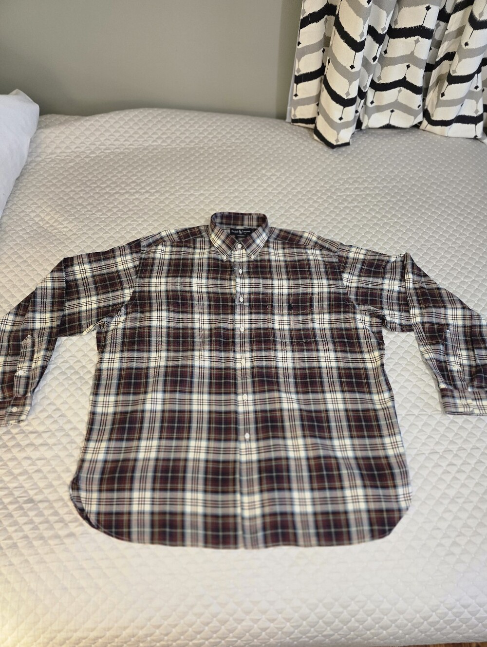 XL - Ralph Lauren Men's Button-Down Plaid Shirt. (Pre-own Loved)